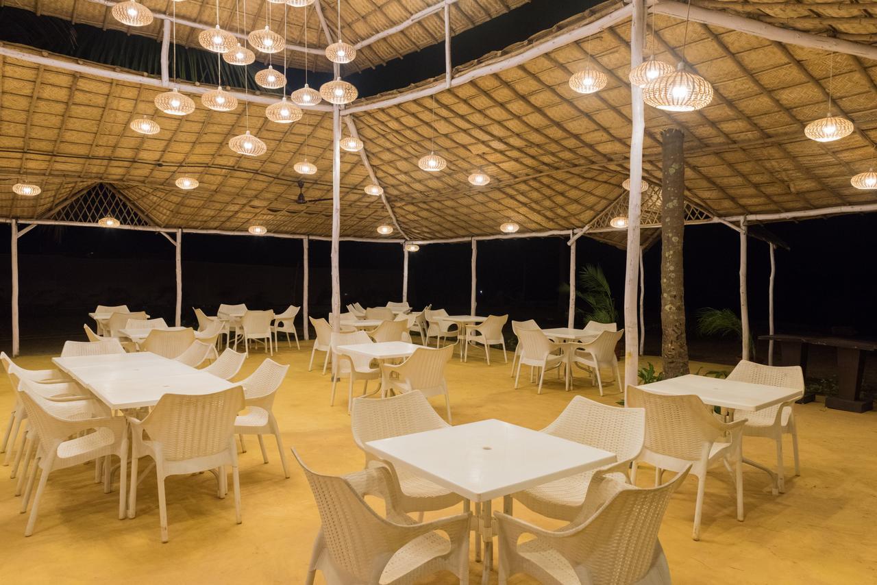 Mandrem Village Resort Exterior foto